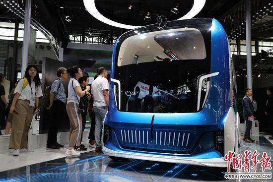 智能網(wǎng)聯(lián)、自動(dòng)駕駛、腦控車技術(shù)……構(gòu)建未來(lái)的汽車生活