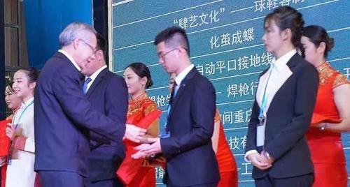 智能巡檢機器人守護工業安全，白云學子斬獲國家技能大賽一等獎